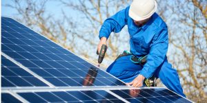 Installation Maintenance Panneaux Solaires Photovoltaïques à Villeneuve-sous-Charigny
